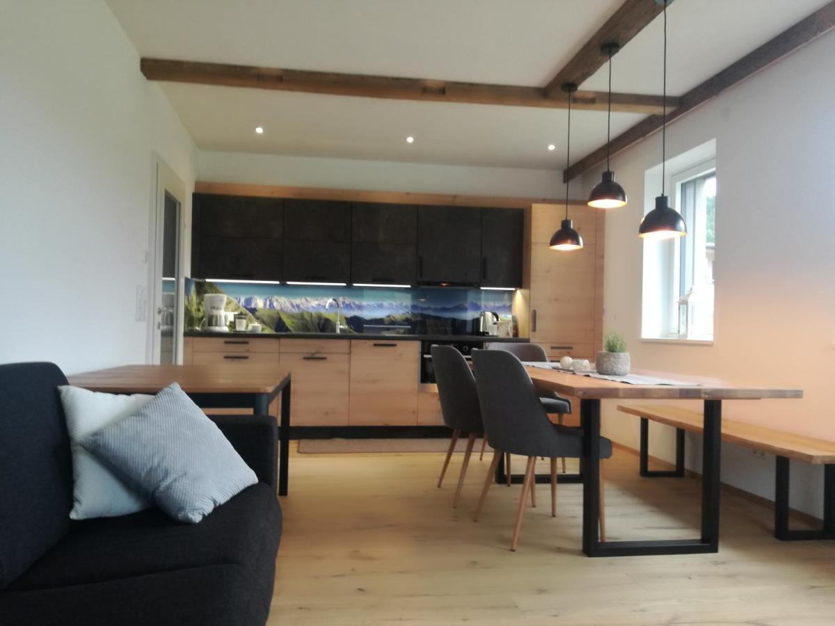 Appartement Ferienwohnung Bergahorn Groebming Grobming Buitenkant foto