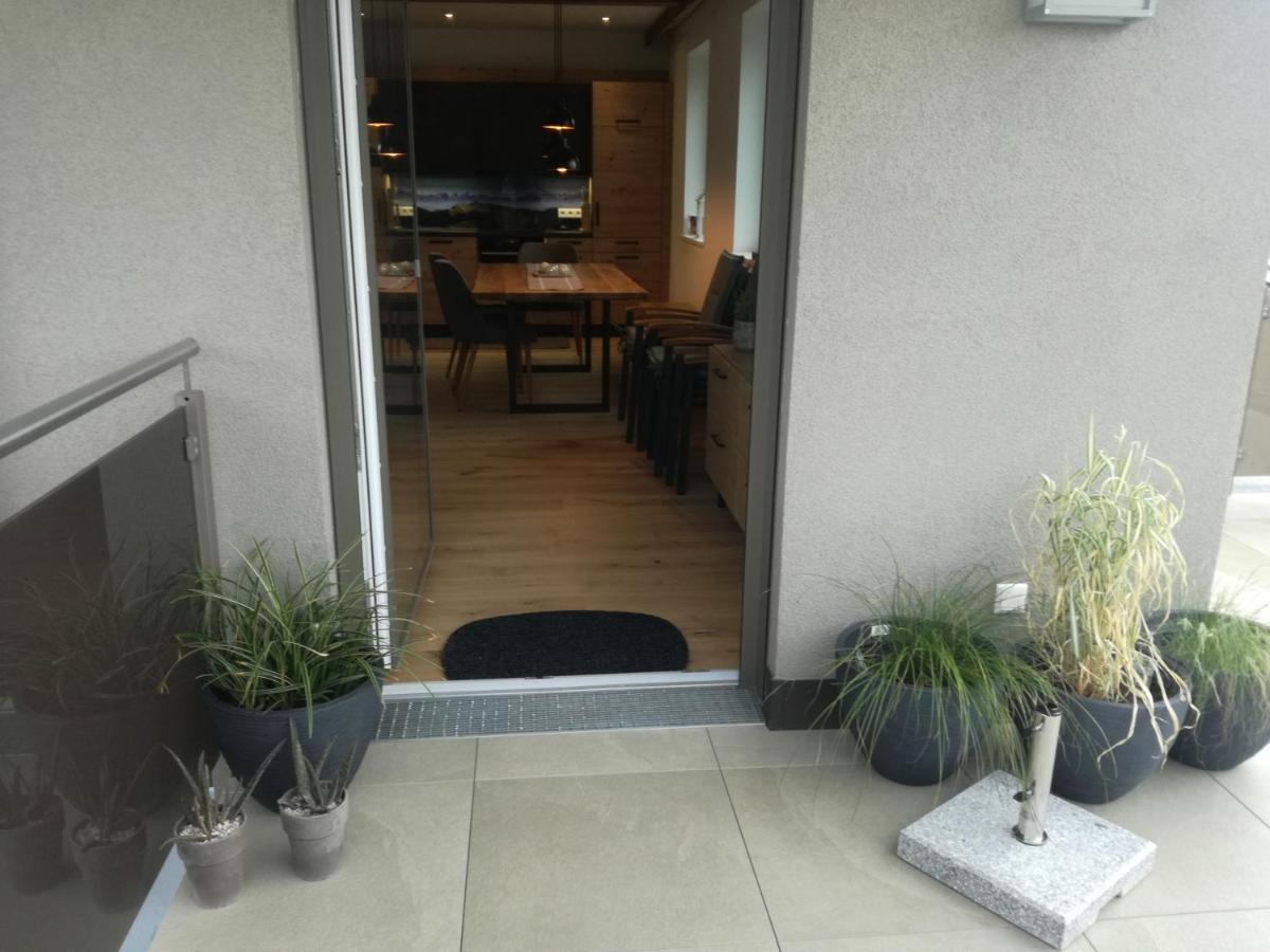 Appartement Ferienwohnung Bergahorn Groebming Grobming Buitenkant foto